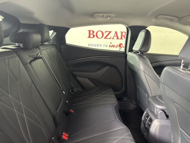 2022 Ford Mustang Mach-E Select