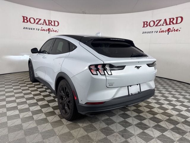 2022 Ford Mustang Mach-E Select