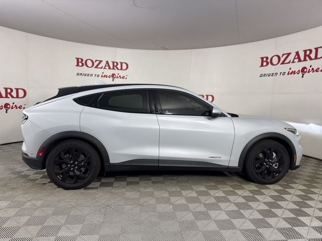 2022 Ford Mustang Mach-E Select