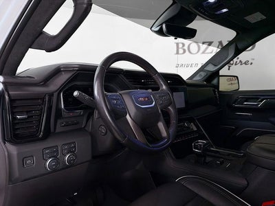 2024 GMC Sierra 1500 AT4X