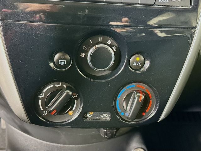 2017 Nissan Versa Note SV