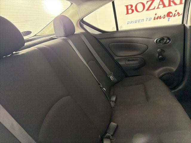 2019 Nissan Versa 1.6 S