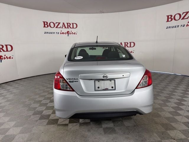2019 Nissan Versa 1.6 S