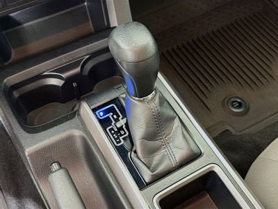 2022 Toyota Tacoma SR5 V6