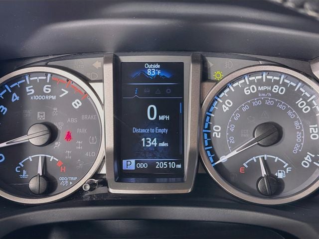 2022 Toyota Tacoma SR5 V6