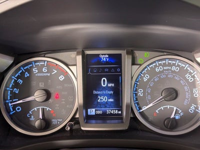 2022 Toyota Tacoma SR5 V6