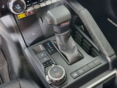 2024 Toyota Tacoma Hybrid TRD Sport