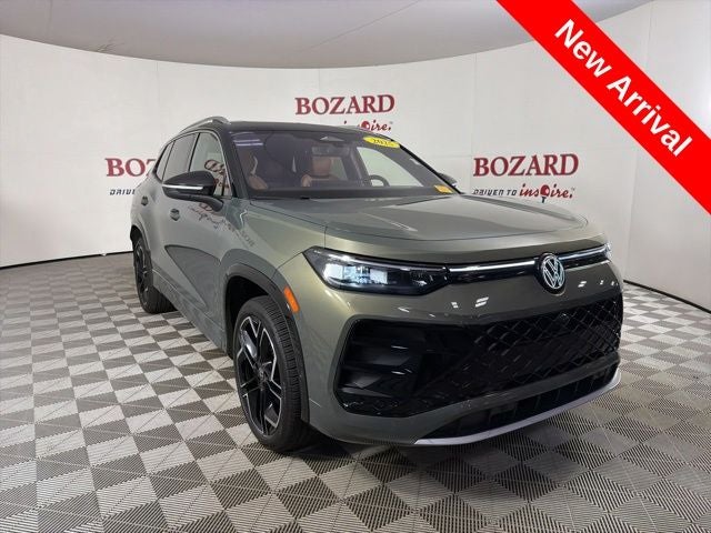2025 Volkswagen Tiguan 2.0T SEL R-Line