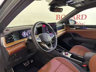 2025 Volkswagen Tiguan 2.0T SEL R-Line