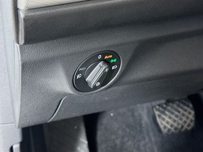 2019 Volkswagen Jetta R-Line