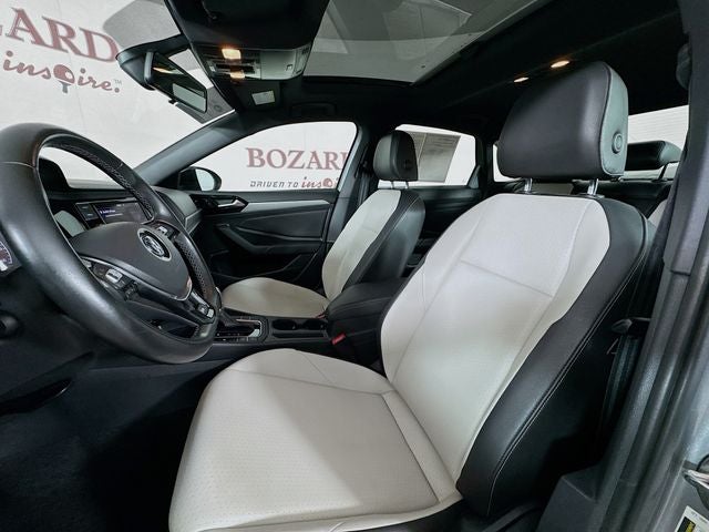 2019 Volkswagen Jetta R-Line