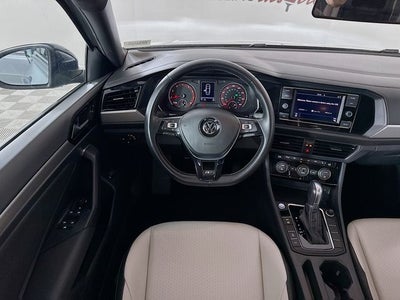 2019 Volkswagen Jetta R-Line