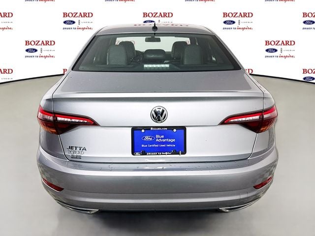 2019 Volkswagen Jetta R-Line