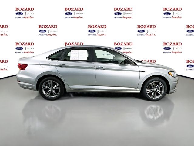 2019 Volkswagen Jetta R-Line