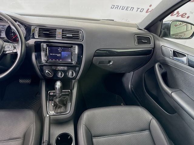 2018 Volkswagen Jetta 1.8T SE Sport