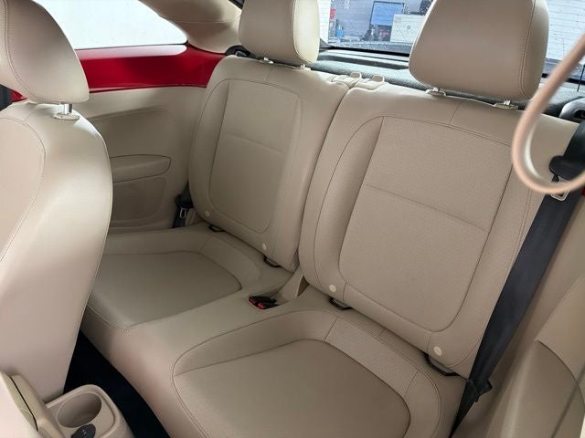 2018 Volkswagen Beetle 2.0T SE