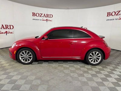 2018 Volkswagen Beetle 2.0T SE