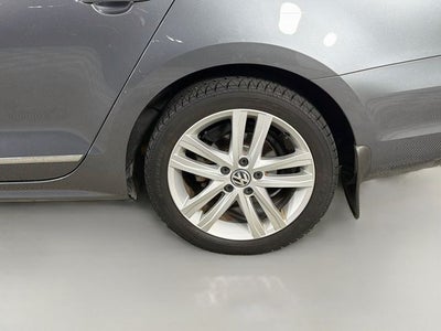 2017 Volkswagen Jetta 1.8T SEL