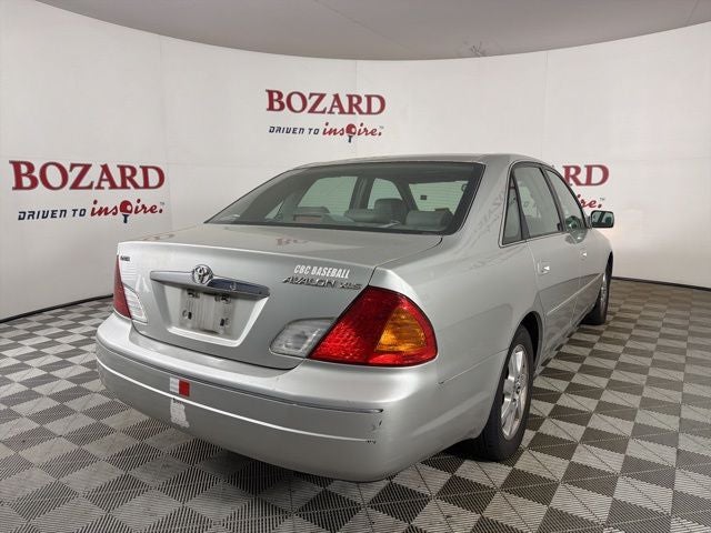 2002 Toyota Avalon XLS