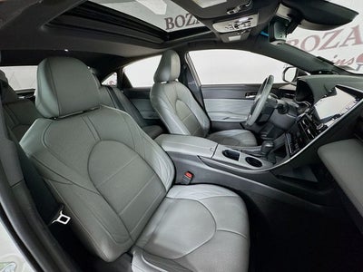 2021 Toyota Avalon Hybrid Limited