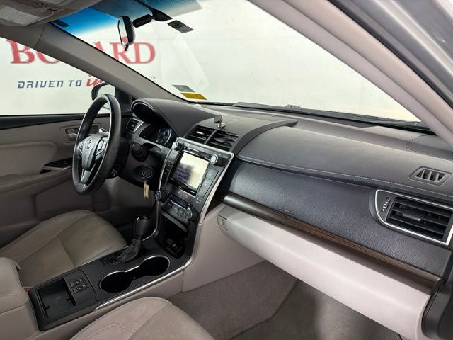 2016 Toyota Camry XLE