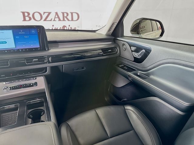 2025 Lincoln Aviator Premiere