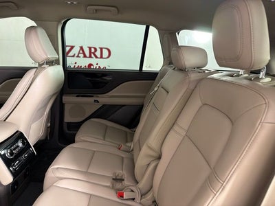 2023 Lincoln Aviator Standard