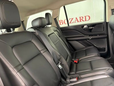 2023 Lincoln Aviator Standard