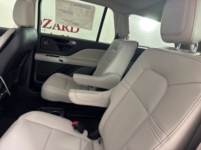 2025 Lincoln Aviator Premiere