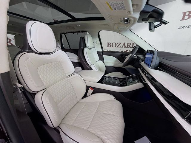 2024 Lincoln Aviator Black Label