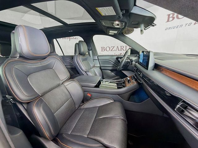2025 Lincoln Aviator Black Label