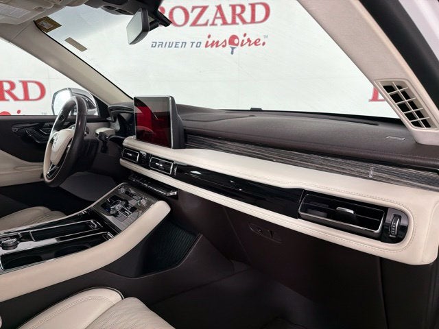 2021 Lincoln Aviator Black Label Premium