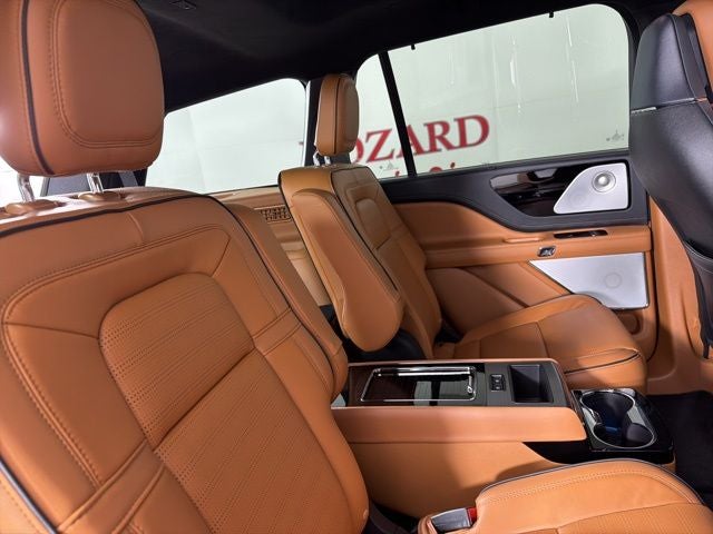 2025 Lincoln Aviator Black Label
