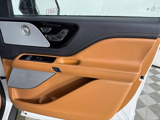 2025 Lincoln Aviator Black Label Premium
