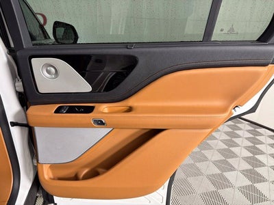 2025 Lincoln Aviator Black Label Premium