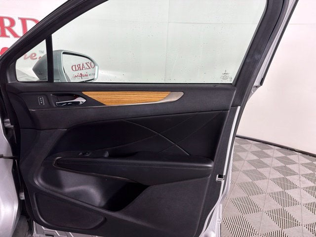 2015 Lincoln MKC Select