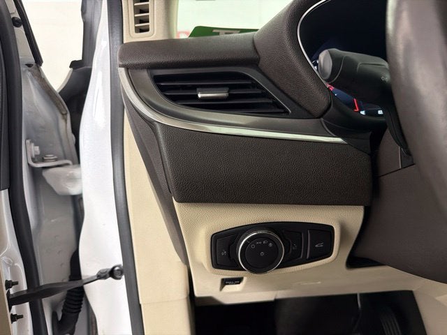 2019 Lincoln MKC Standard