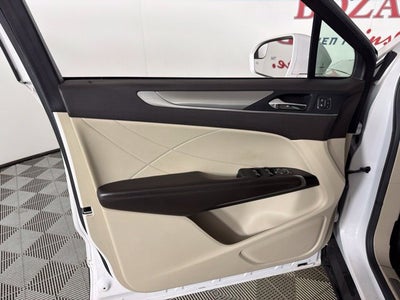2019 Lincoln MKC Standard