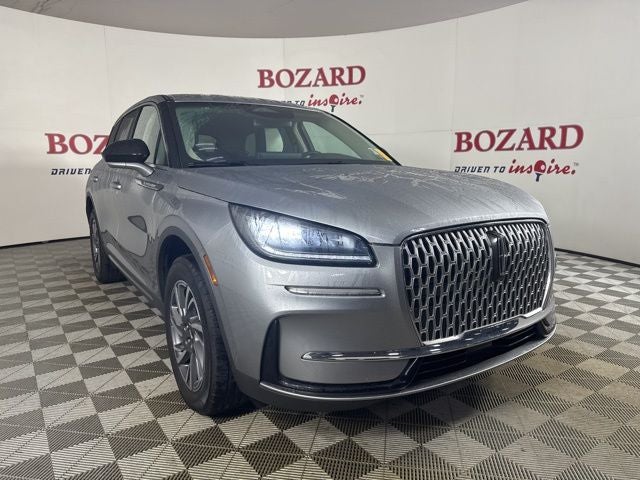 2023 Lincoln Corsair Base