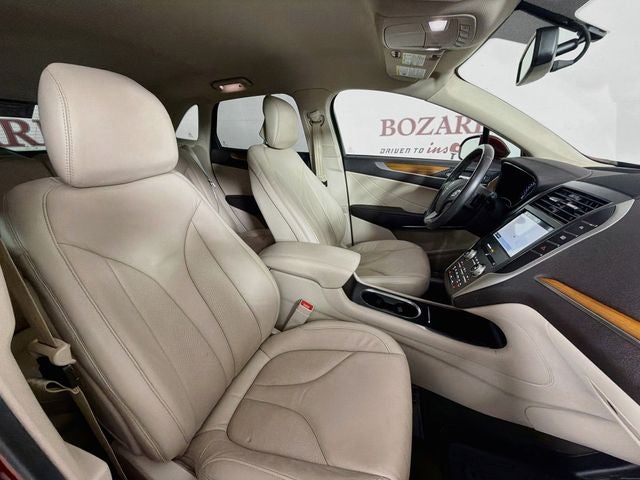 2019 Lincoln MKC Select