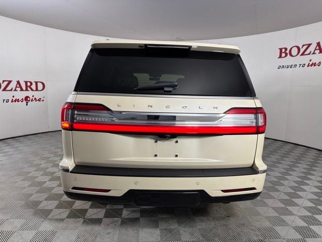 2018 Lincoln Navigator Select