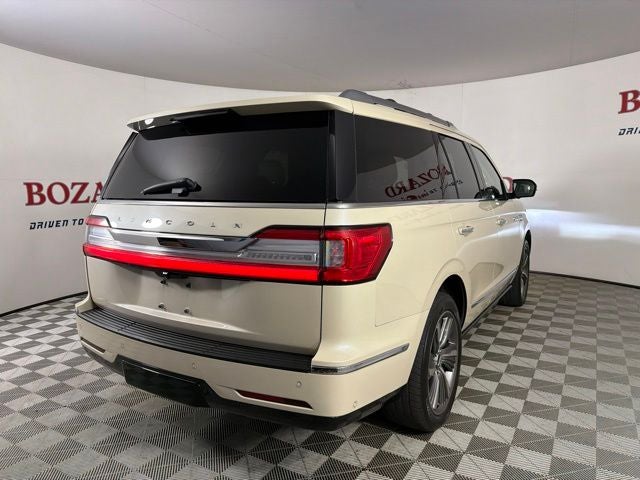 2018 Lincoln Navigator Select