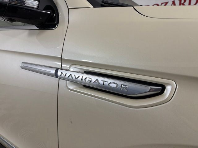 2018 Lincoln Navigator Select