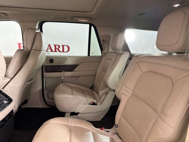 2018 Lincoln Navigator Select