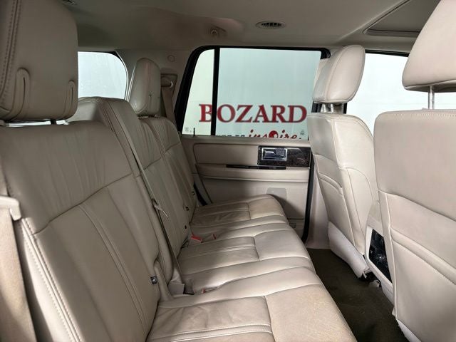2017 Lincoln Navigator Select