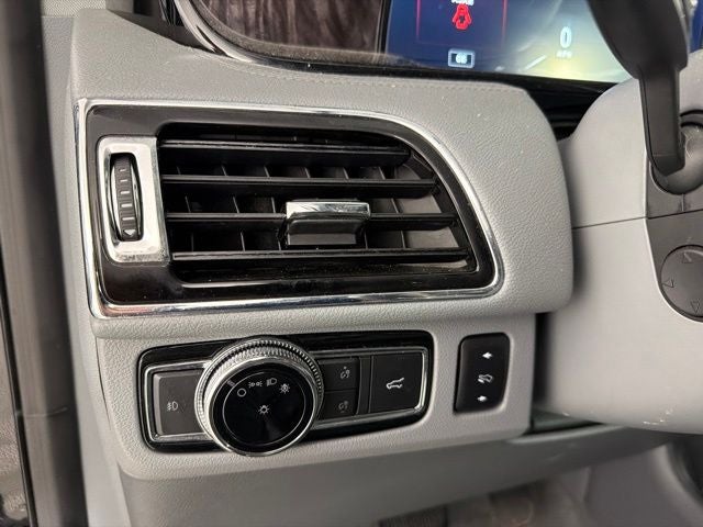 2018 Lincoln Navigator Select