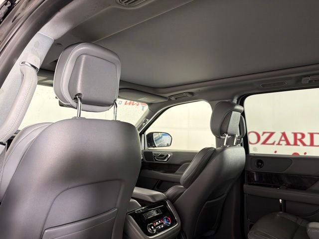 2018 Lincoln Navigator Select