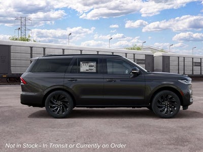 2027 Lincoln Navigator Reserve