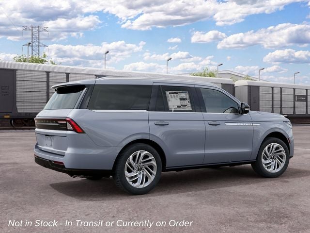 2027 Lincoln Navigator Reserve