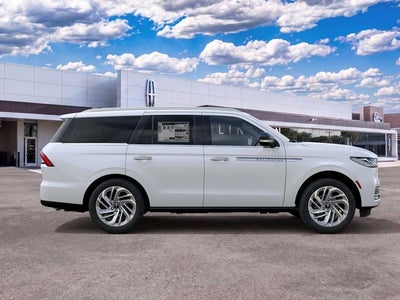 2027 Lincoln Navigator Reserve